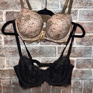2 X Victoria's Secret  34 D Bras - Dream Angels Bra  & Very Sexy Unlined Bra